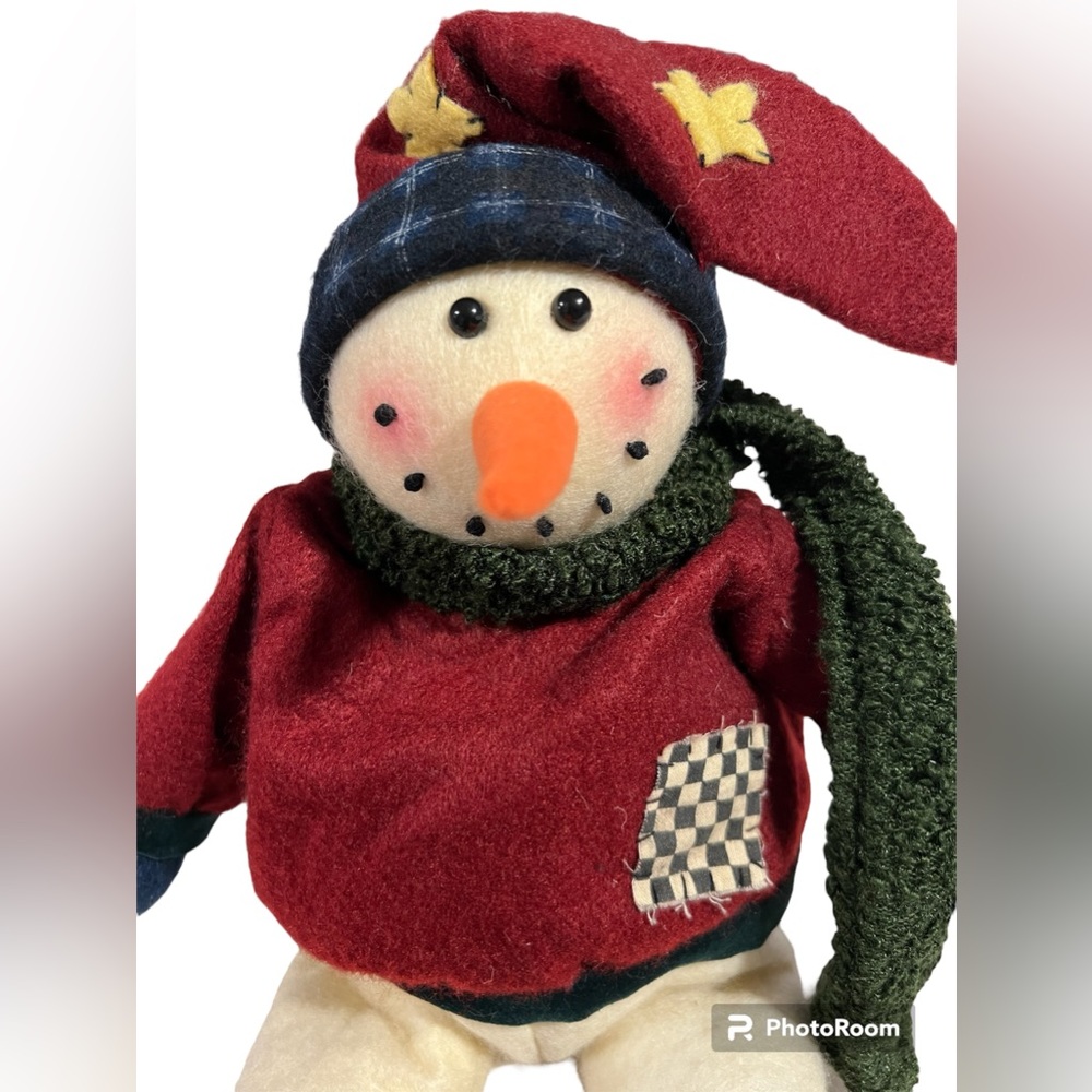 Weighted plush winter Christmas snowman - Picture 3 of 10